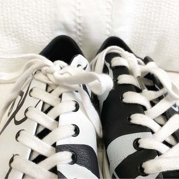 SCOLOCO BY CELIA WIDEMANN ARTELOCO BLACK WHITE GRAPHIC UNISEX LACE UP SNEAKERS - Picture 7 of 12